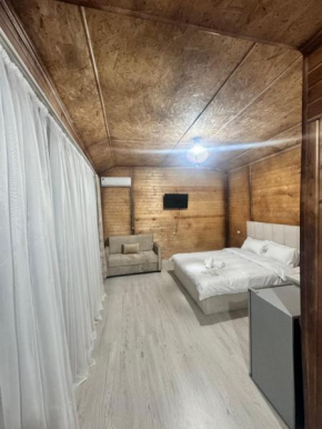 Hovakimyans Hotel EVN